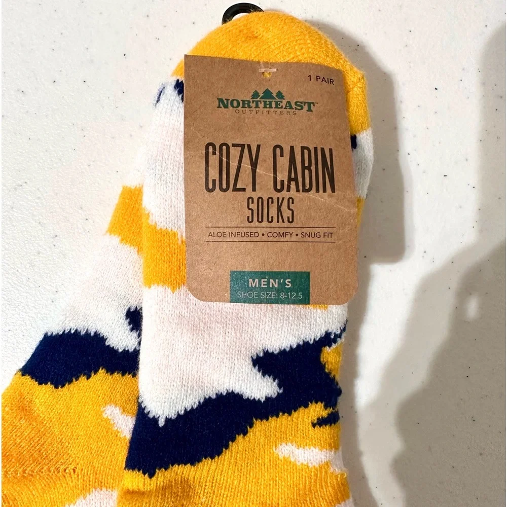 Northeast Outfitters Men’s Cozy Cabin Crew Socks LG Aloe Infused NWT
